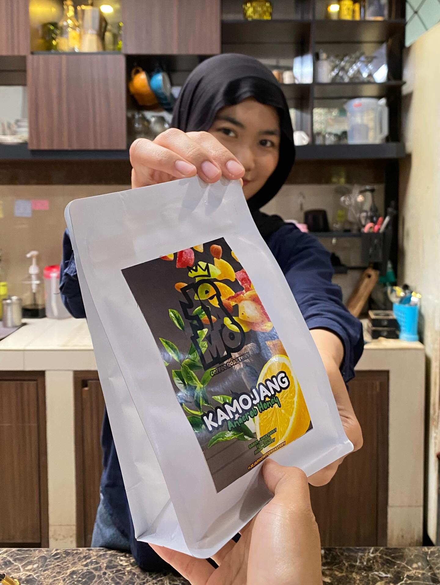 Forget Downtown! This Suburban Gem in Lampung is the True Coffee Paradise. 3