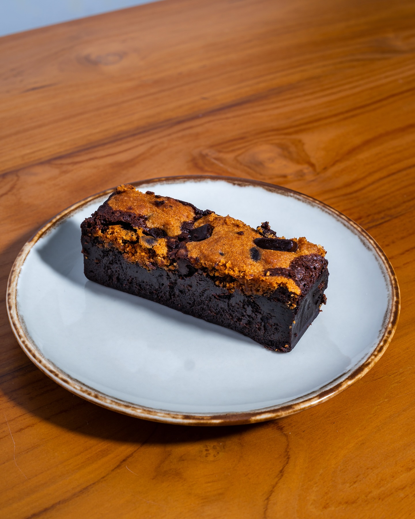 Kaum introvert & WFC, merapat! 'Rumah' di komplek Padang ini super chill, saking tenangnya bisa denger detak jantung. 6