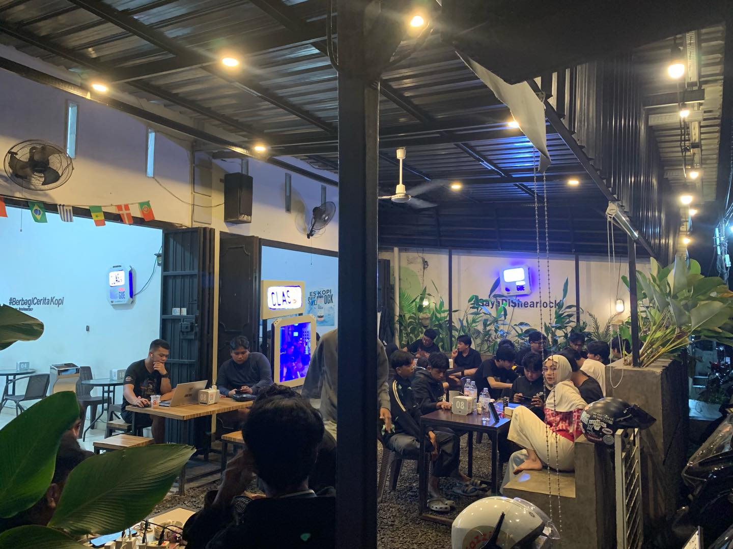 凌晨1点关门，Wi-Fi却24小时不断？Parepare这家神仙咖啡馆什么操作！ 4