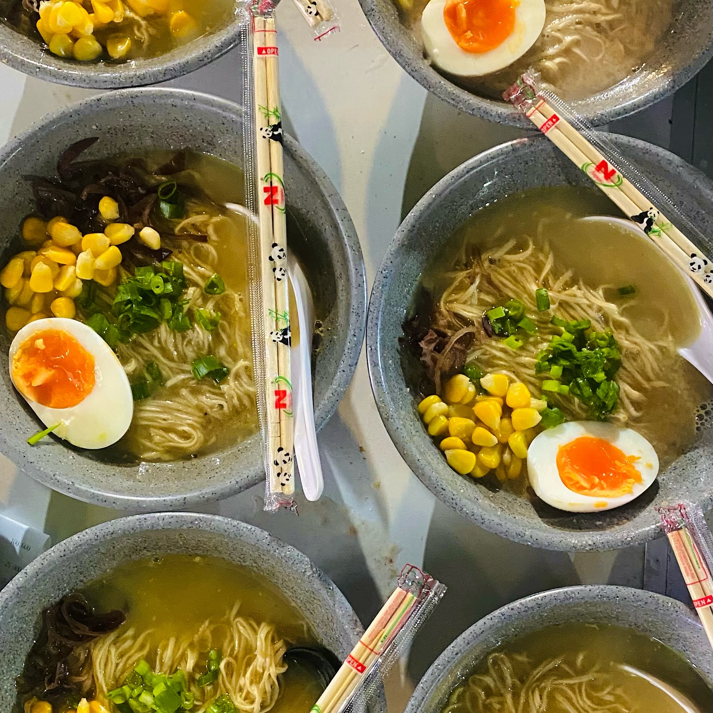 Anjay! Kafe rating 4.7 di Google, kok lumpianya dingin? 2