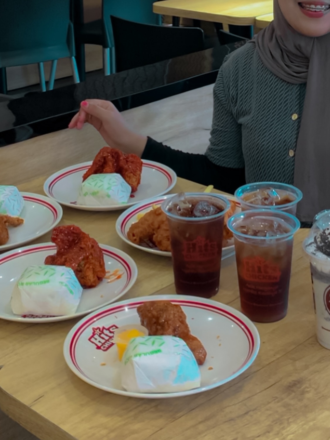 班村这家炸鸡，好吃是真好吃，但劝你别去上厕所… 4