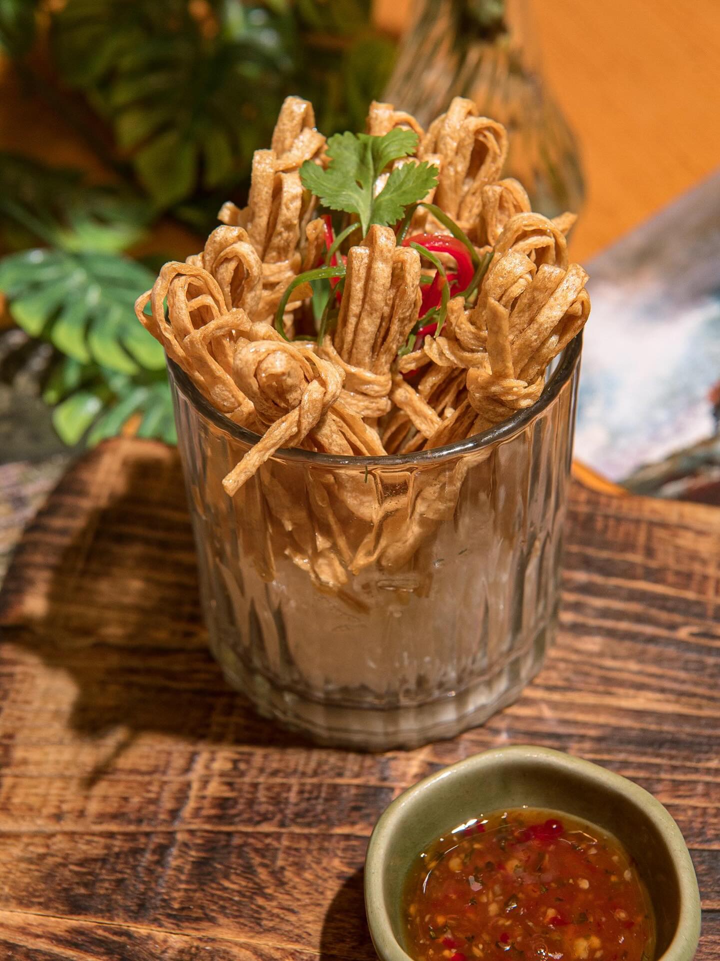 以为是商场快餐，结果是 Fine Dining 氛围组？坦格朗这家泰餐有点东西 4