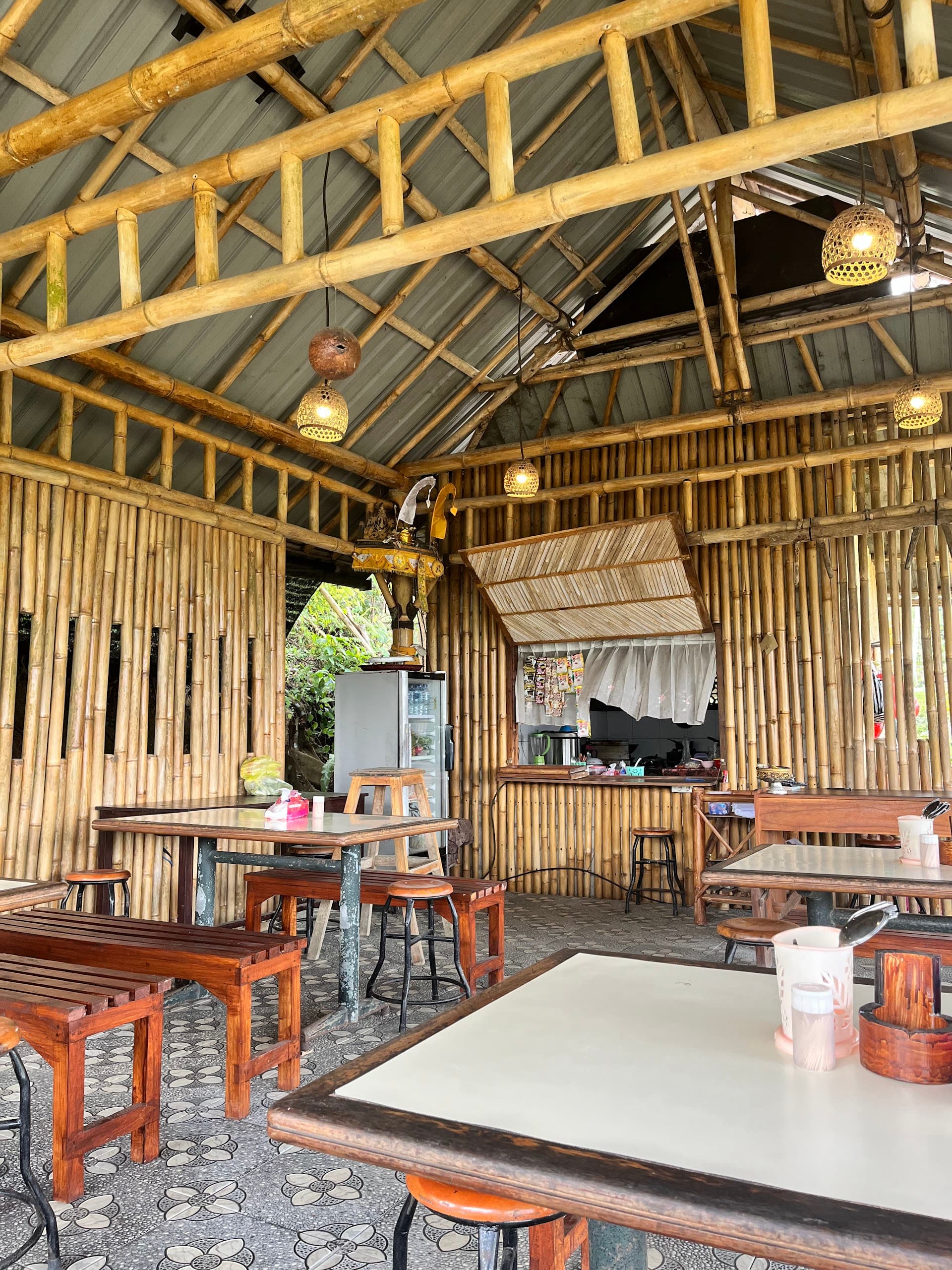 Warung Mentig Sari 2
