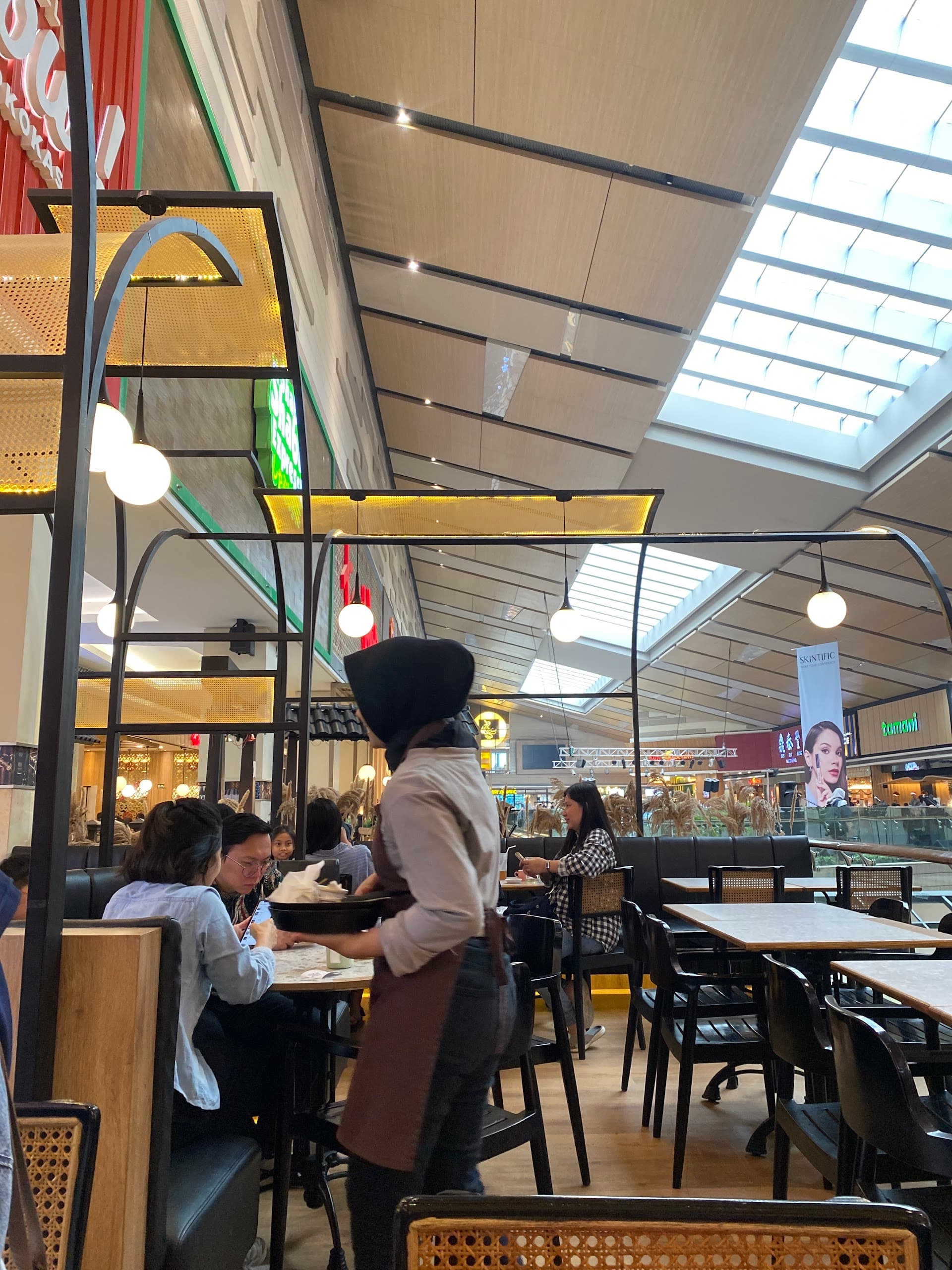 Steak Hotel by HOLYCOW! TKP Kokas 4