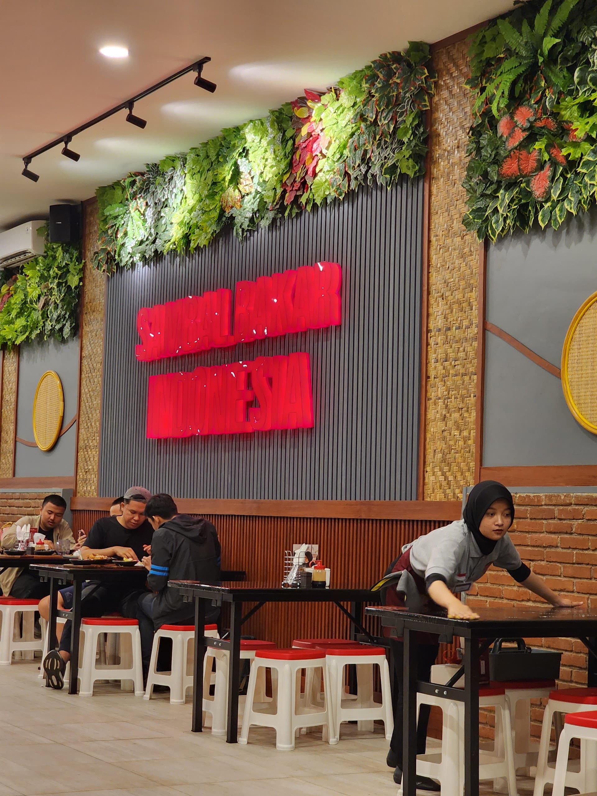 Sambal Bakar Indonesia, Purnawarman (BEC) Bandung 5