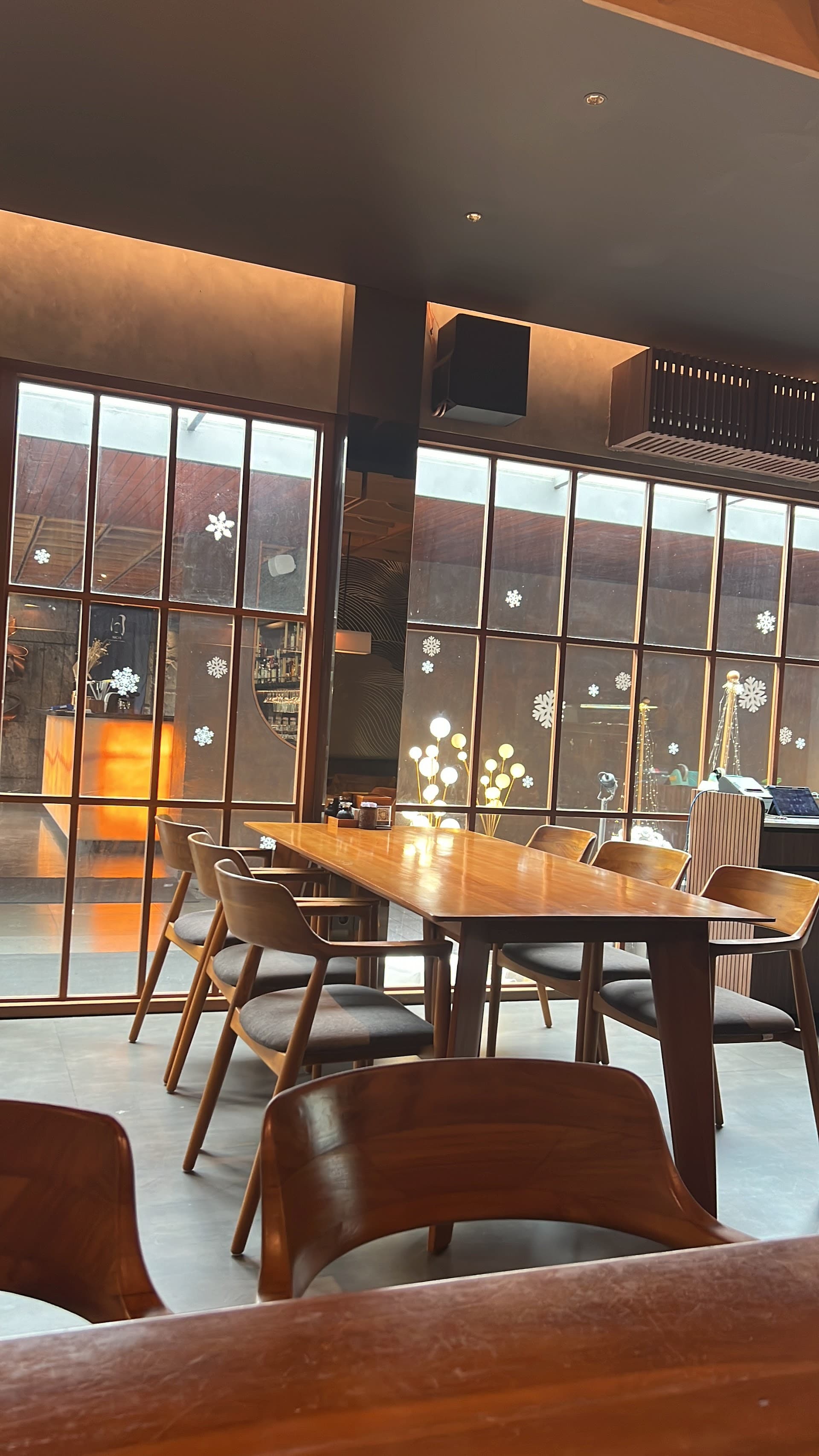 NICHI IZAKAYA & DEN KAISEKI 3