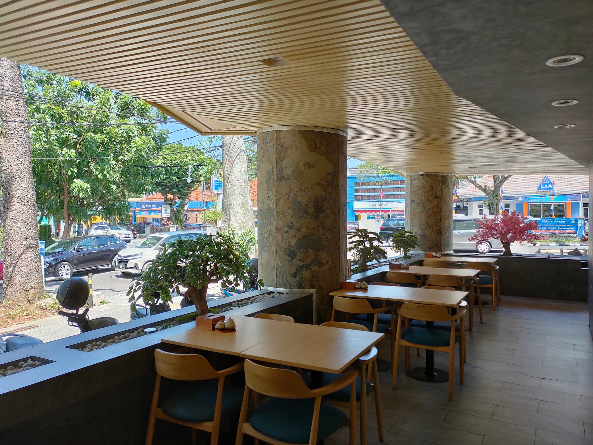 OKINAWA SUSHI • Bandung Riau 3