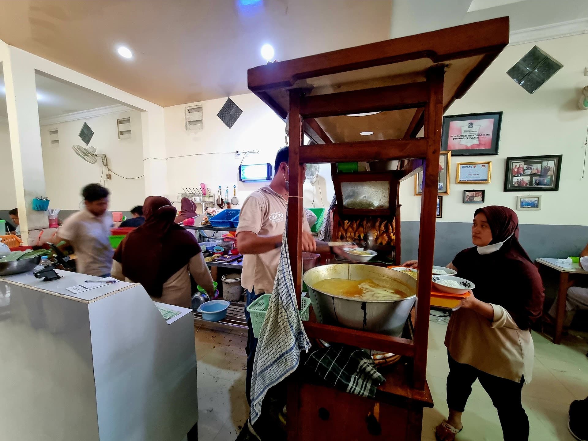 Soto Ayam "Cak To" Undaan Wetan 3