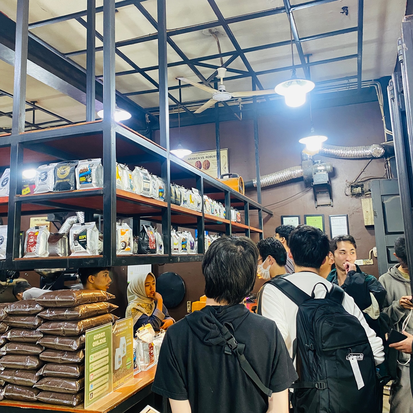 Coffee heads in Medan, don't get it wrong! This is the `Lokal`'s secret roastery. 2