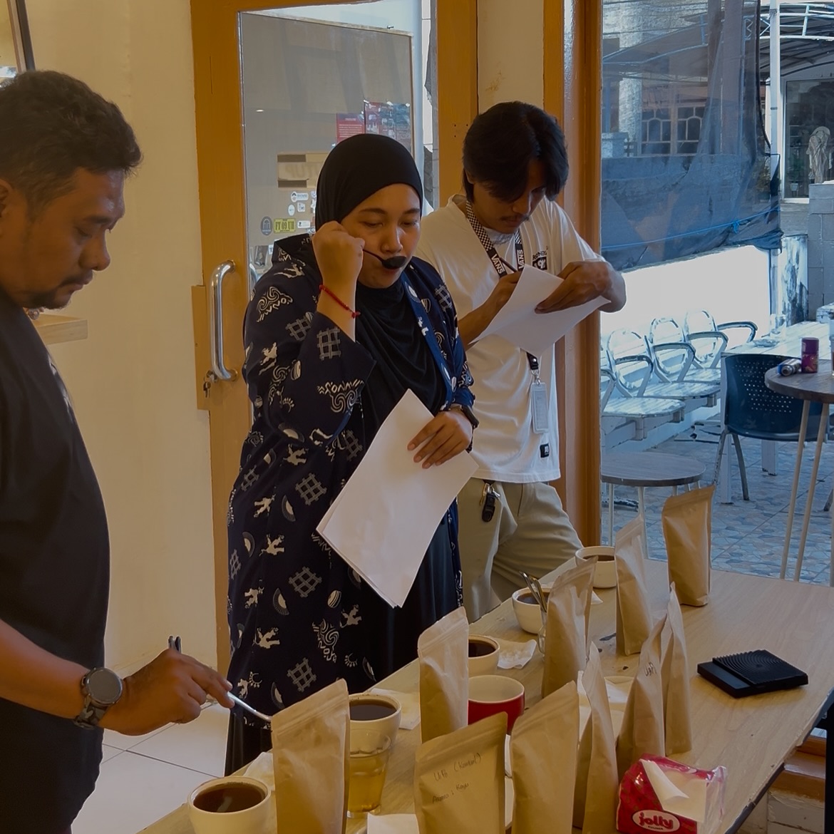 Google 5.0满分?这家村里的咖啡馆凭什么火到国外? 3