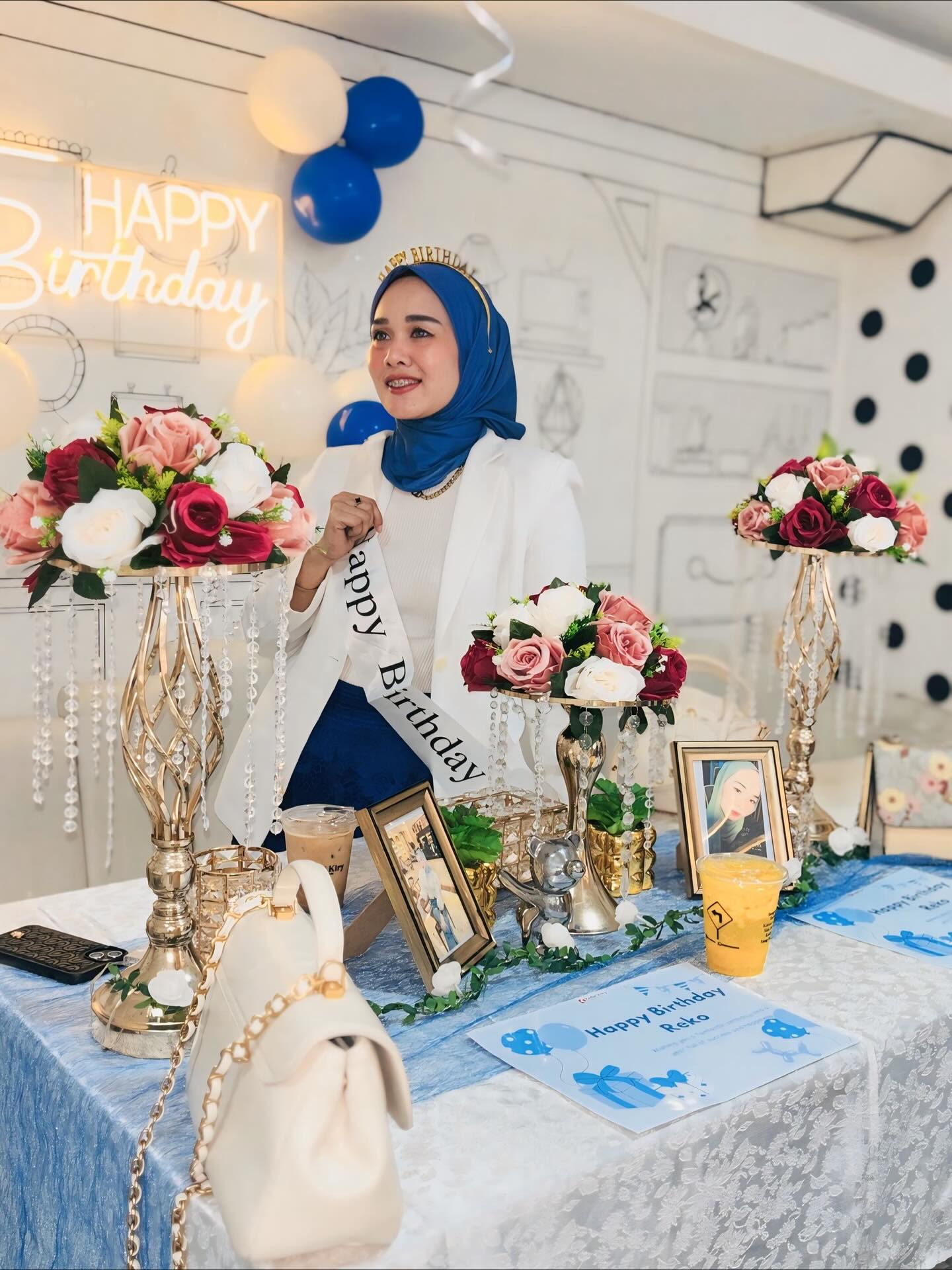 Google 4.7分,上菜2小时,巨港这家网红餐厅到底什么水平? 4