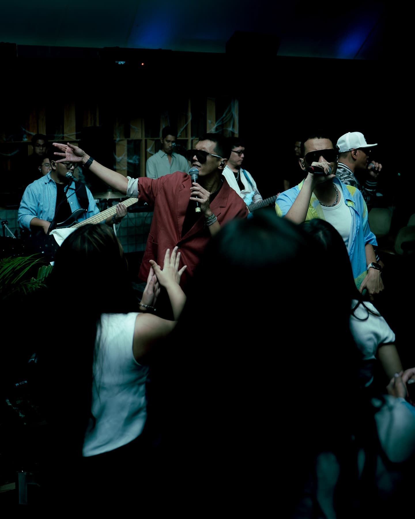 Anak SCBD, merapat! Pulang kerja mending Nongkrong, Live Bar ini ngertiin banget 2