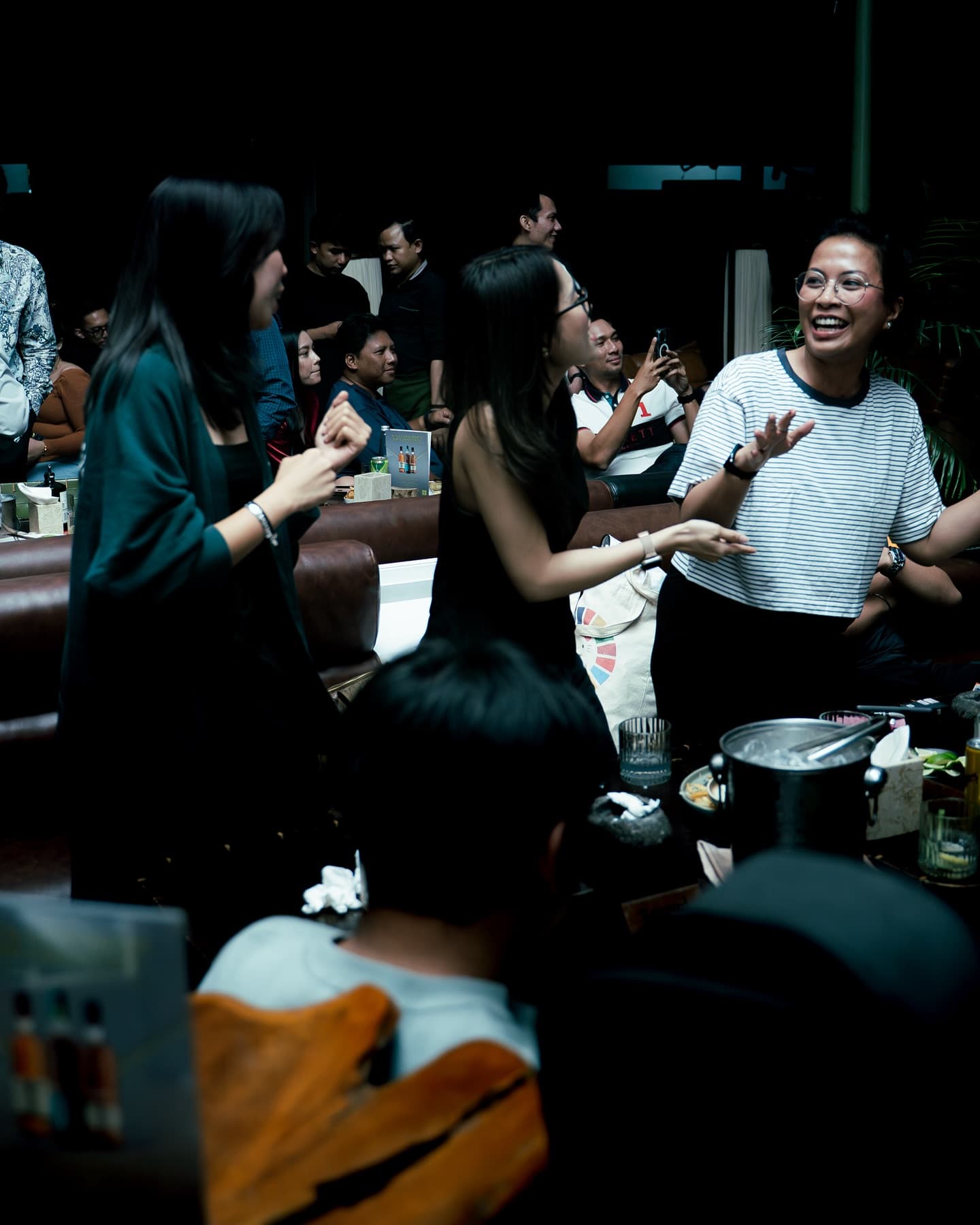 Anak SCBD, merapat! Pulang kerja mending Nongkrong, Live Bar ini ngertiin banget 3