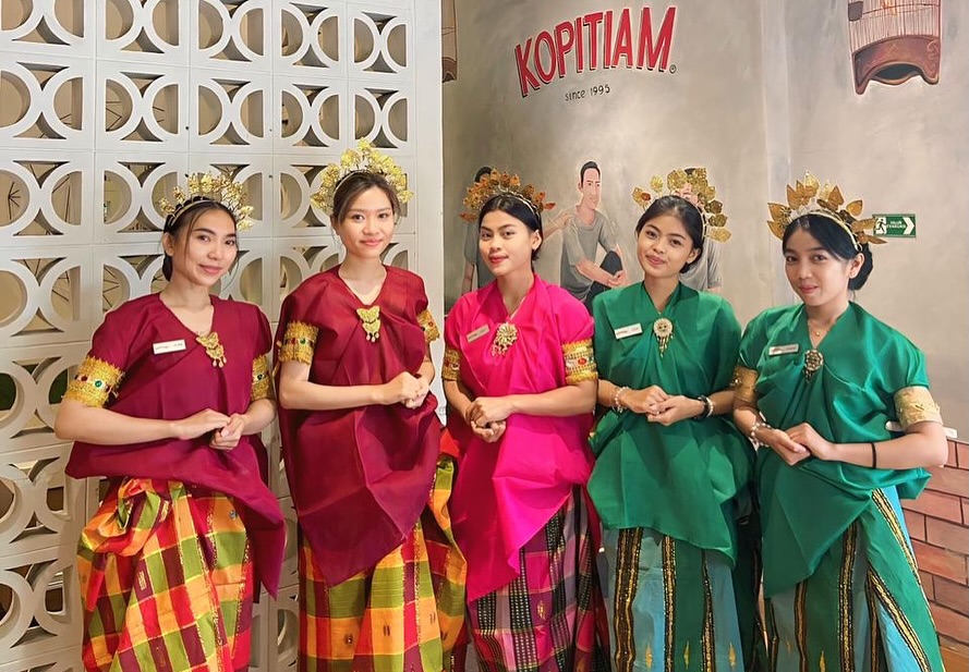 Kopitiam "Legend" di Makassar ini, mending dateng cuma demi cakwe-nya yang Mantap