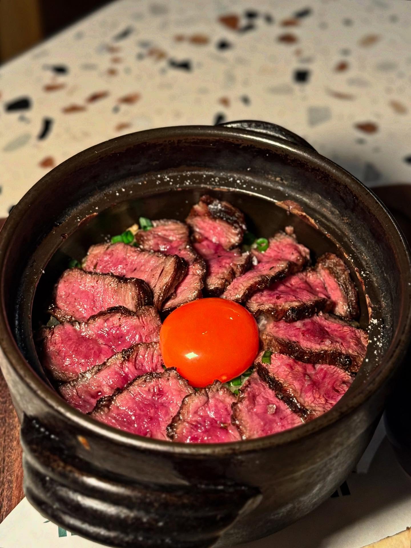 Bandung's Viral Garden Restaurant: Photo Paradise or Social Disaster?