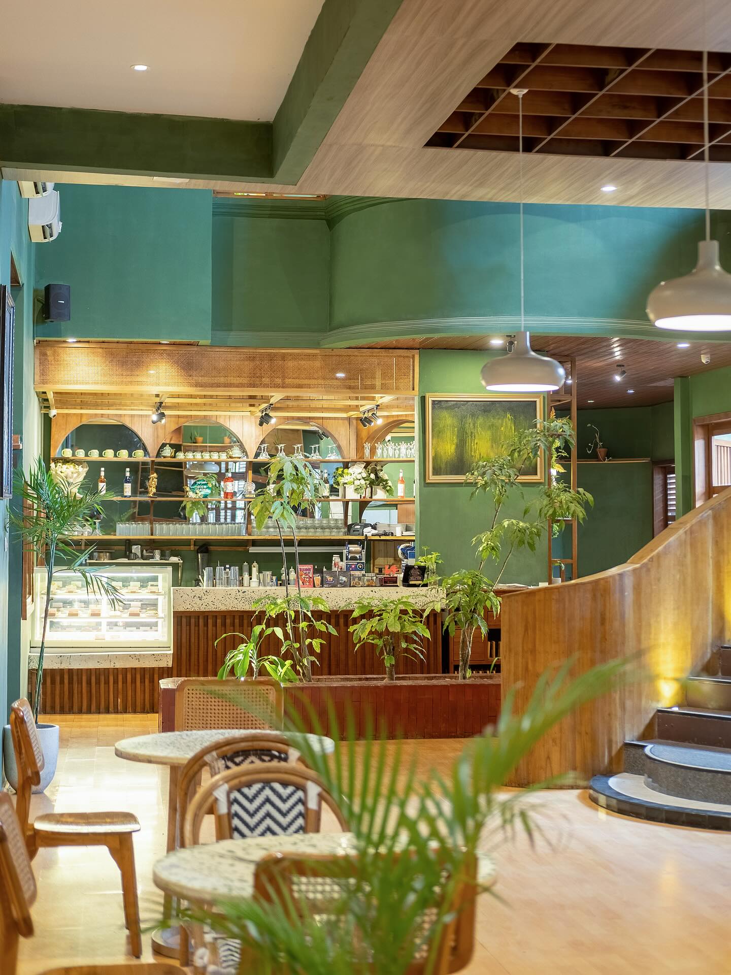 Can a 4.9-star Google rating be a trap? I've already checked out this heavenly garden in Lampung for you. 3