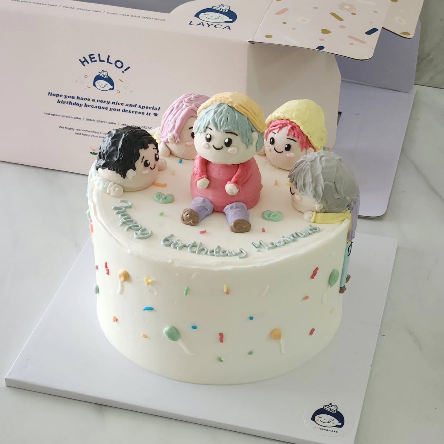 Buat ciwi-ciwi K-pop, dengerin! Anjay, toko kue Korea rating 4,9 ini hampir salah kirim idol gue 3