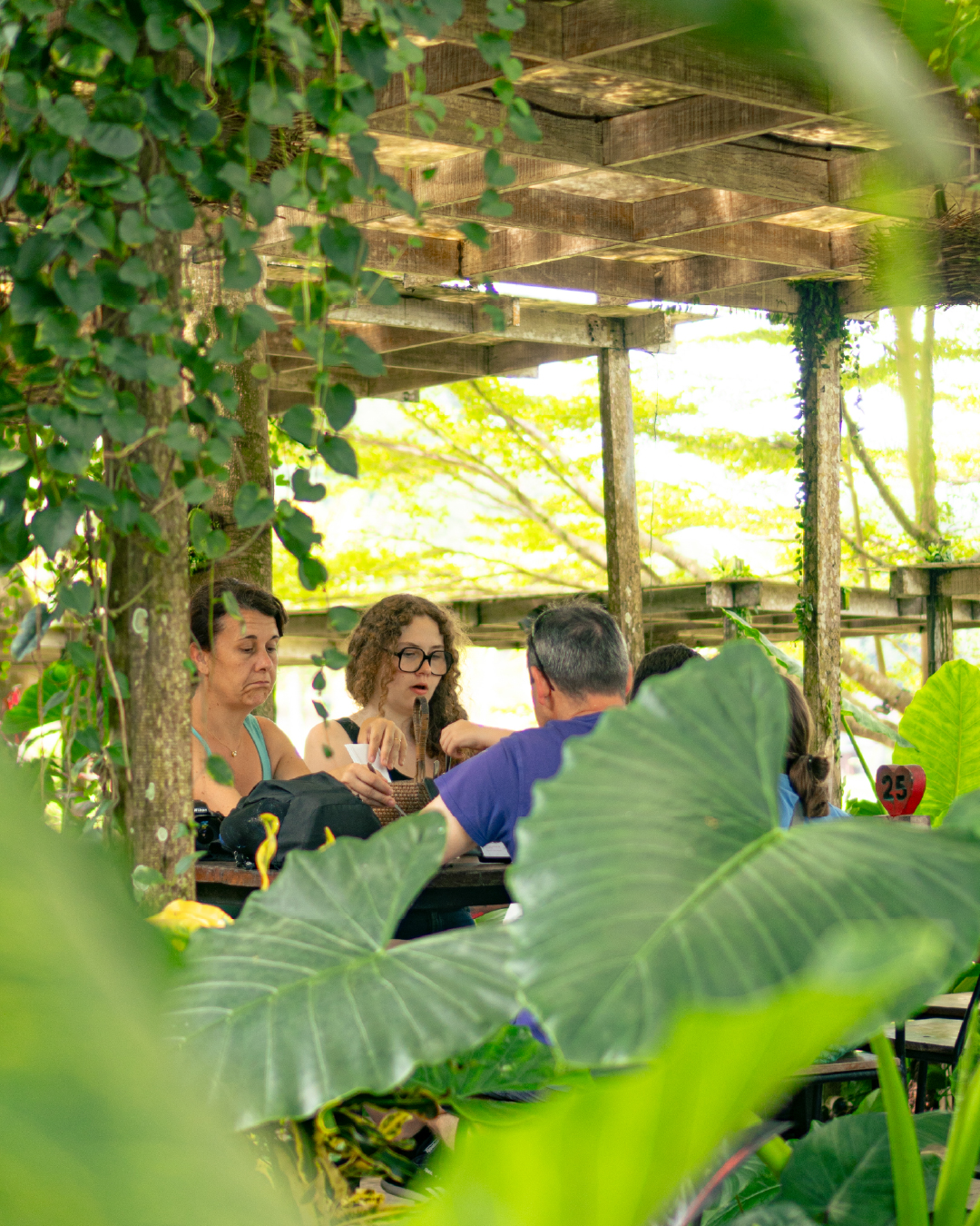 Restoran sawah Bali ini, selain buat foto-foto doang, ada apa lagi sih? 2