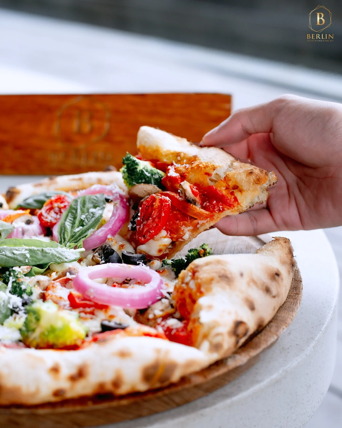 Red-eye flight sisters, I found the perfect layover spot next to Bali Airport!