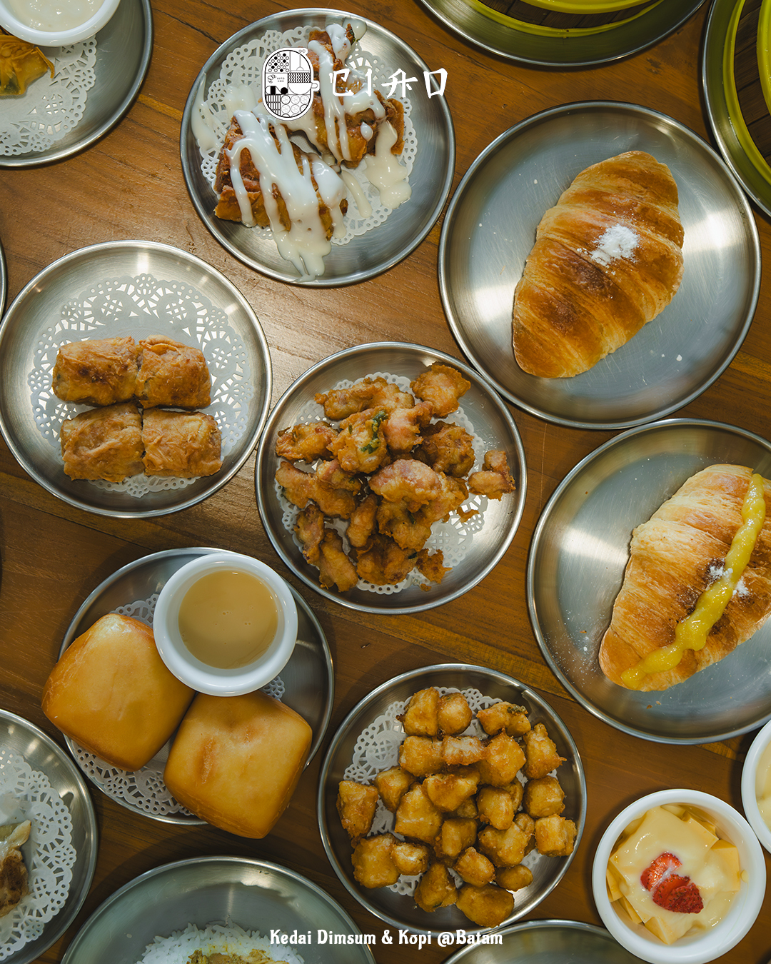 88k for 20 All-You-Can-Eat Dishes! Batam's retro tea house: A steal or a scam? 2