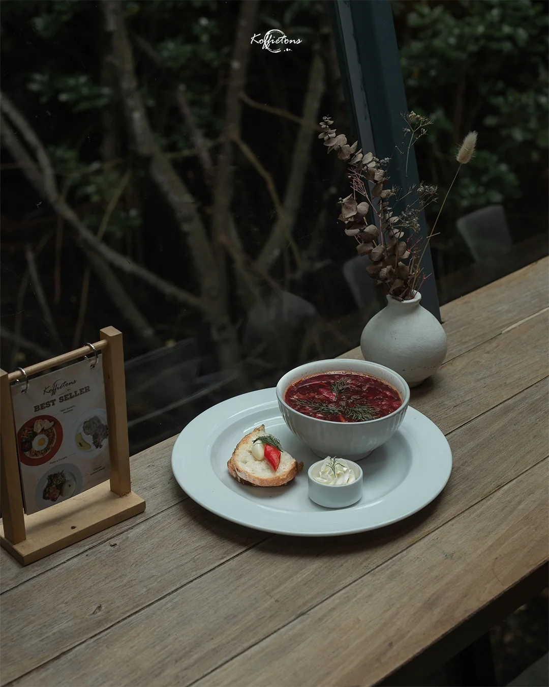 This Ukrainian Grandma Cafe in Bali Healed Me