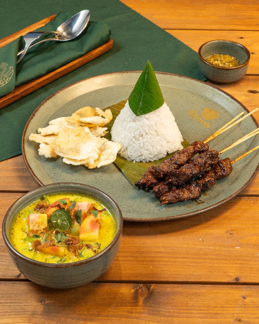 Besides the perfect ambiance, what else is left at The Kluwih Heritage? 5