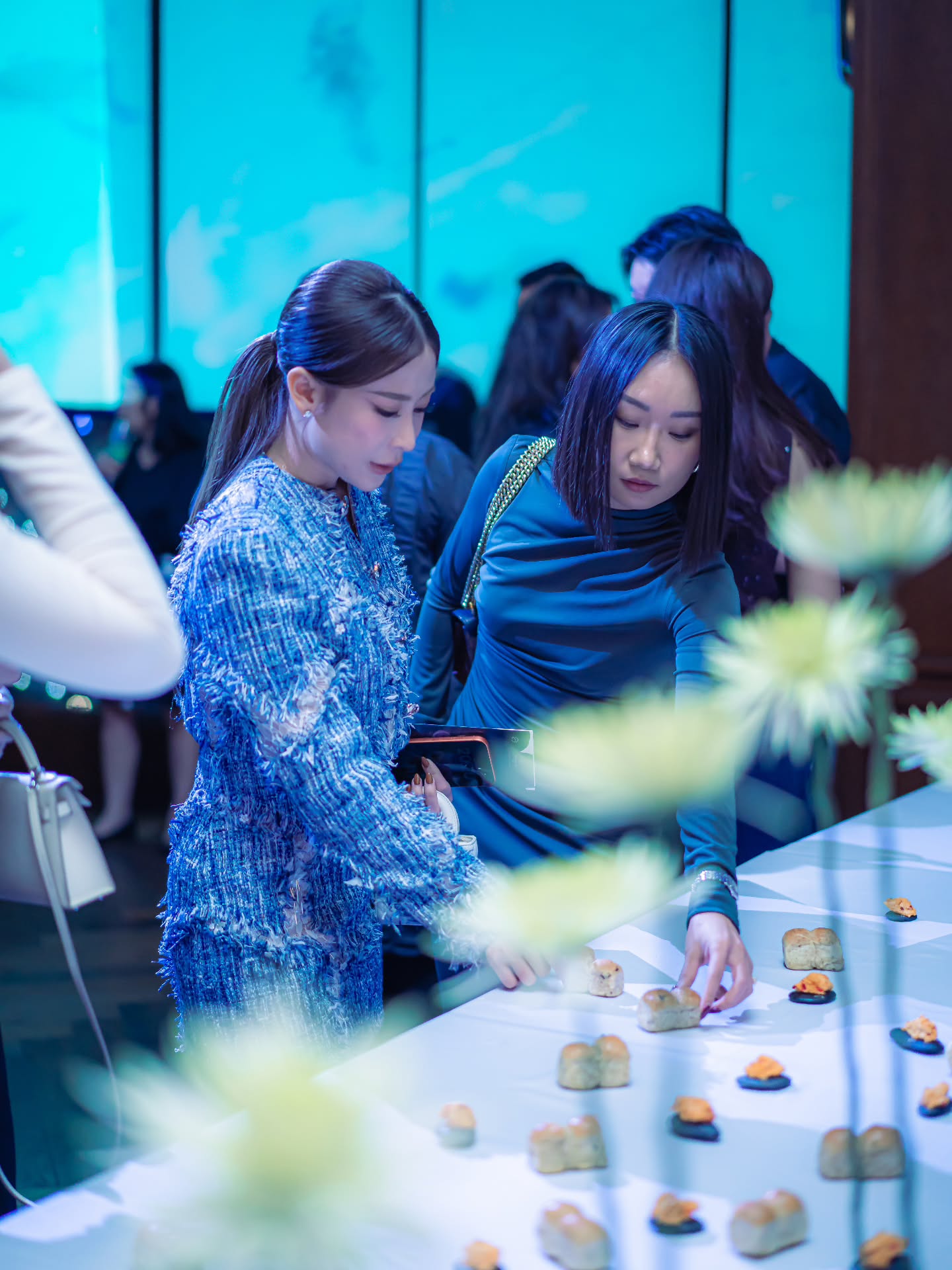 4.8 stars on Google, but the service is infuriating? Thanks, I hate this Medan sky restaurant. 4