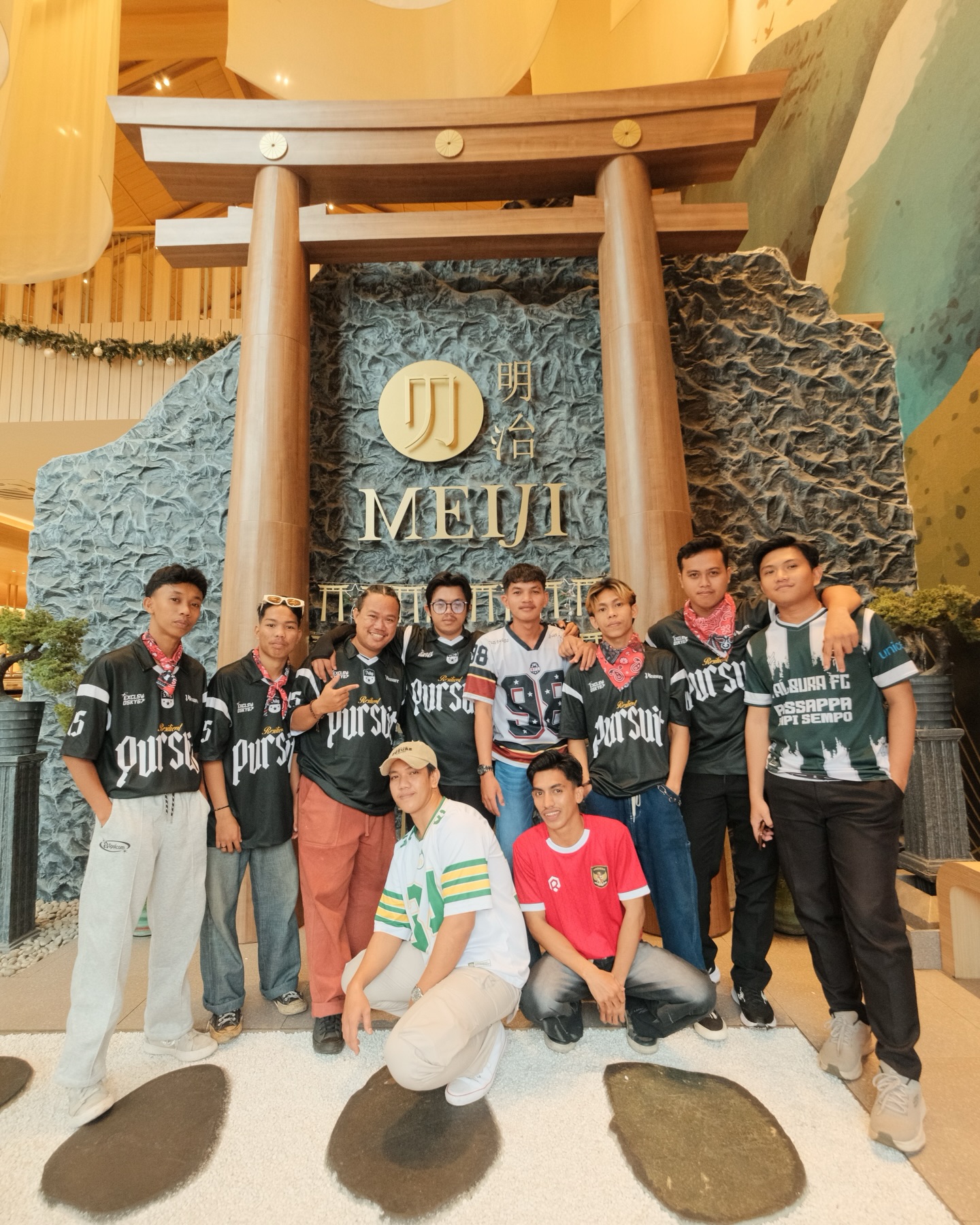 Resto Jepang tercantik di Makassar? Tempatnya Mantap, tapi rasanya... yah gitu deh. 3