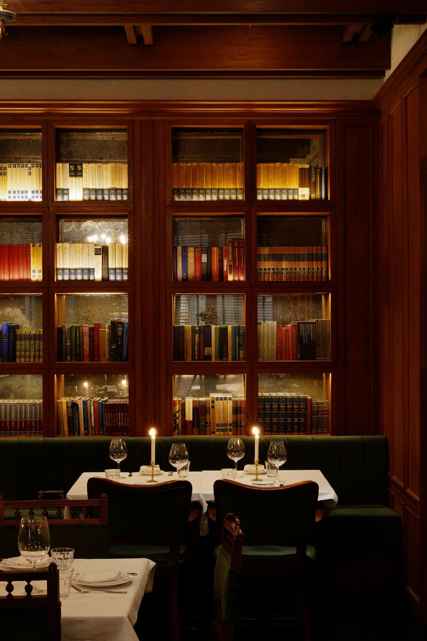 Sist, mau anniversary-an di Jakarta? Wajib save review jujur Bistecca ini biar gak zonk 3