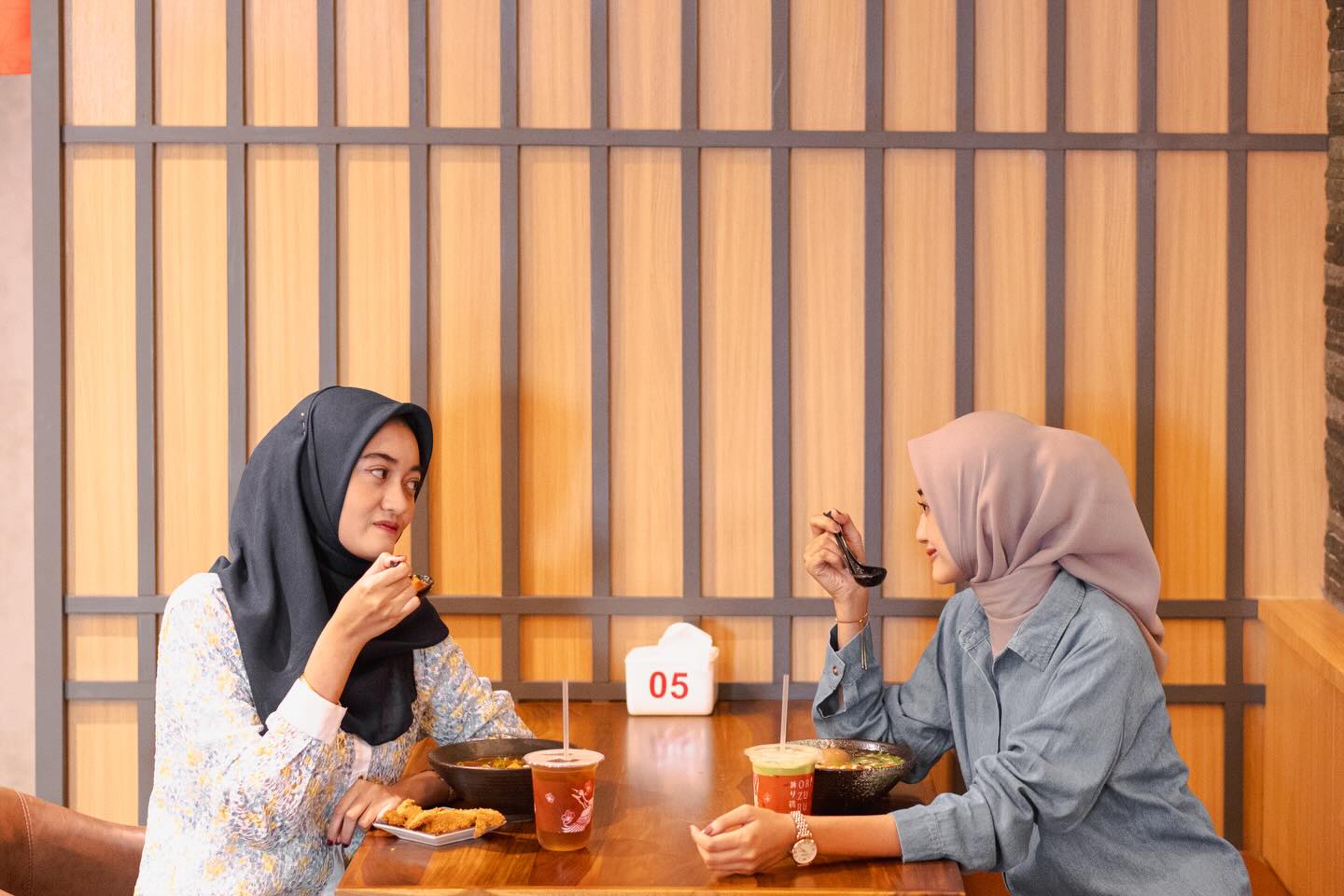 This 4.6-star Halal ramen in Medan: Portions are Mantap, but the hygiene and service... I'm so done 5