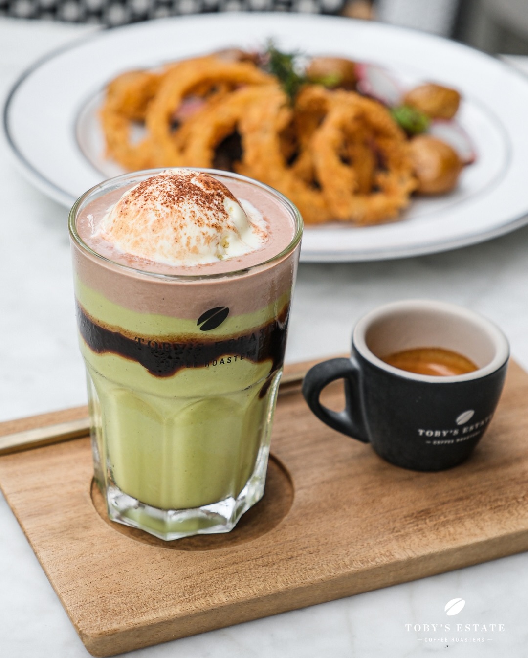 A 4.9-Star 'God-Tier' Spot on Google? I Got a Steak Fail at Toby's Estate in Palembang... 5