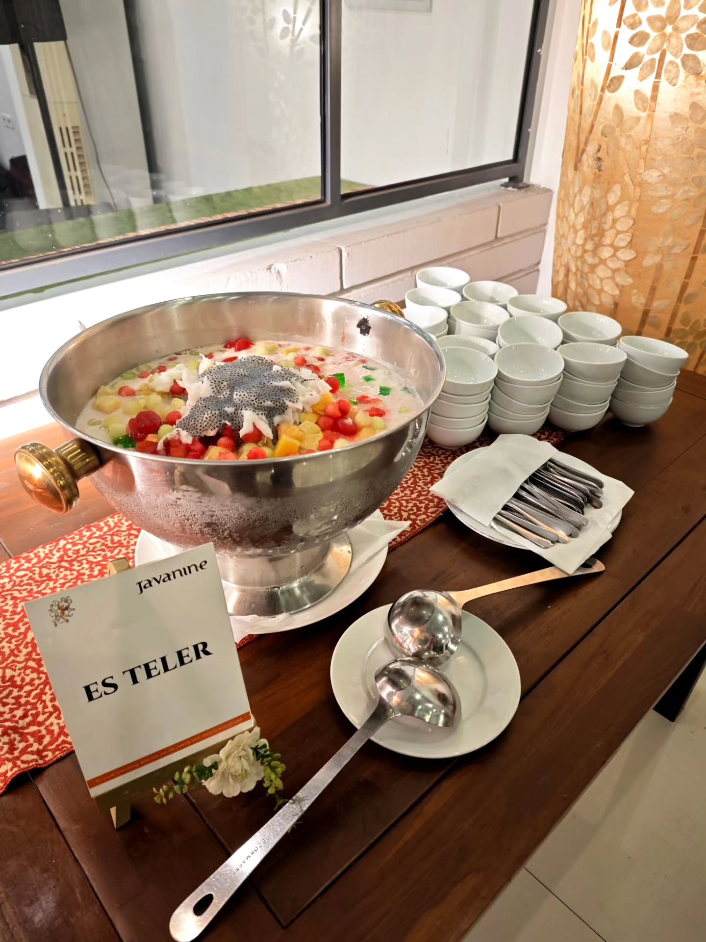 马朗这家网红餐厅,环境美到封神,食物却…一言难尽? 6