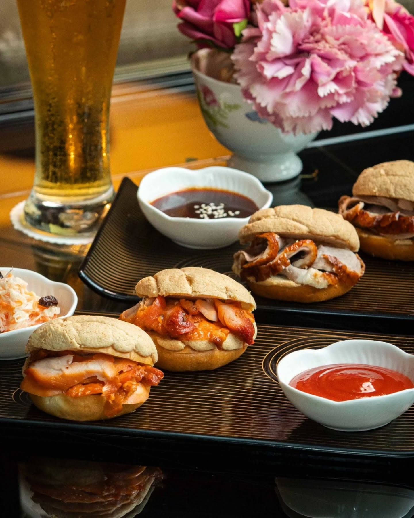 Kata siapa buffet hotel bintang lima nggak bakal zonk? Anjay, Table8 Jakarta… makasih banget deh…