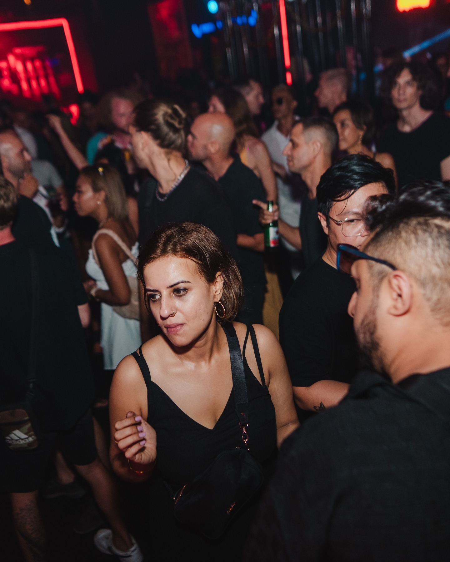 音乐满分,安全负分,巴厘岛这家夜店你敢去吗? 6