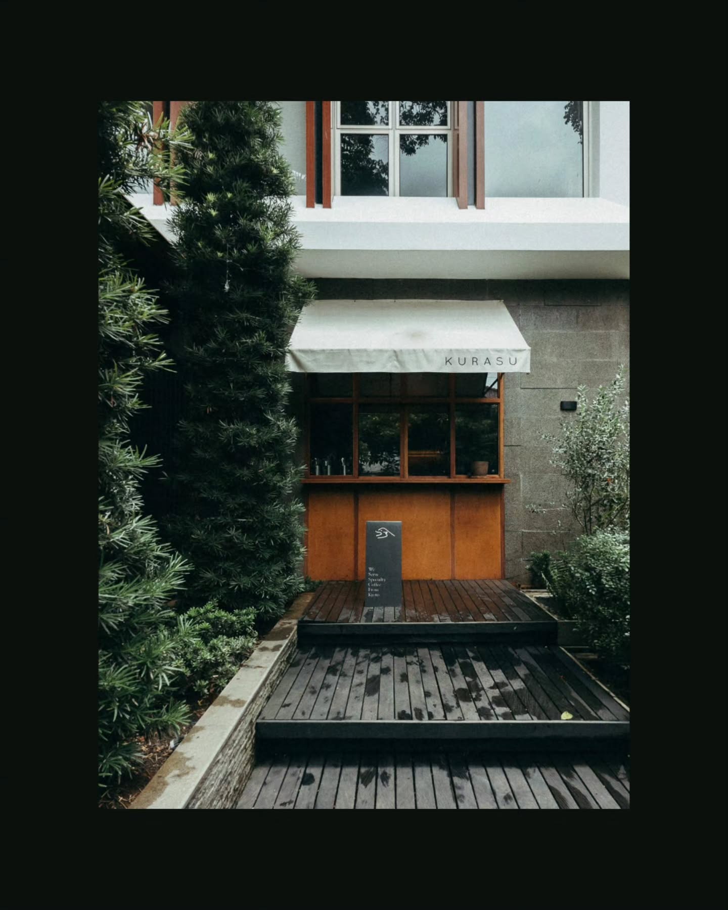 Anjay! This so-called 'best coffee in town' was almost ruined by another that was sickeningly sweet. 6