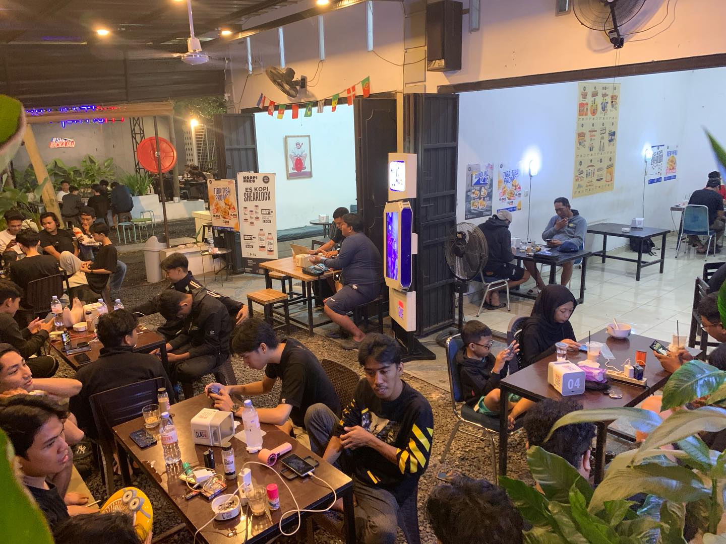 凌晨1点关门,Wi-Fi却24小时不断?Parepare这家神仙咖啡馆什么操作!