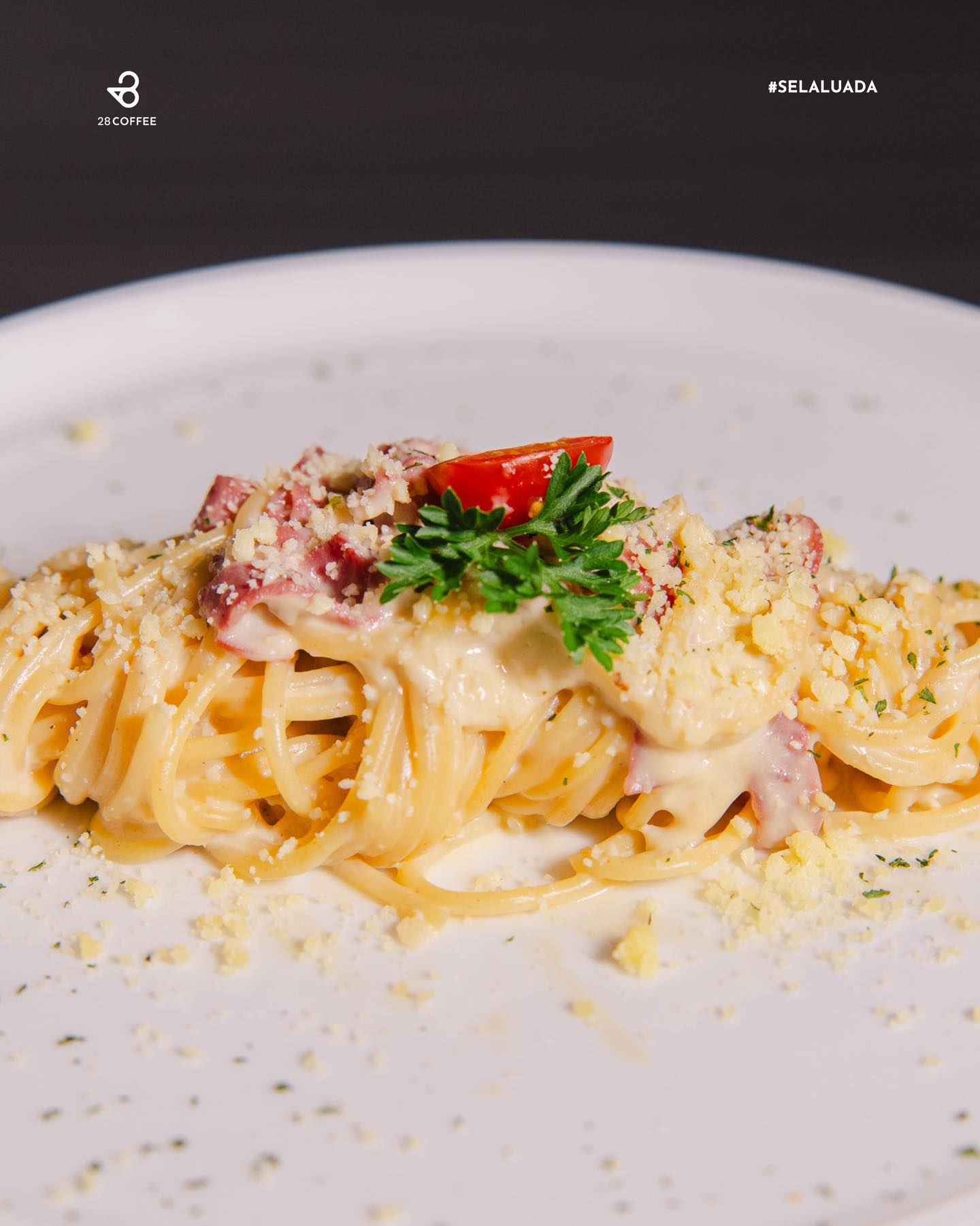 巴厘巴板WFA党请注意!插座管够,但空调和二手烟是场豪赌 4