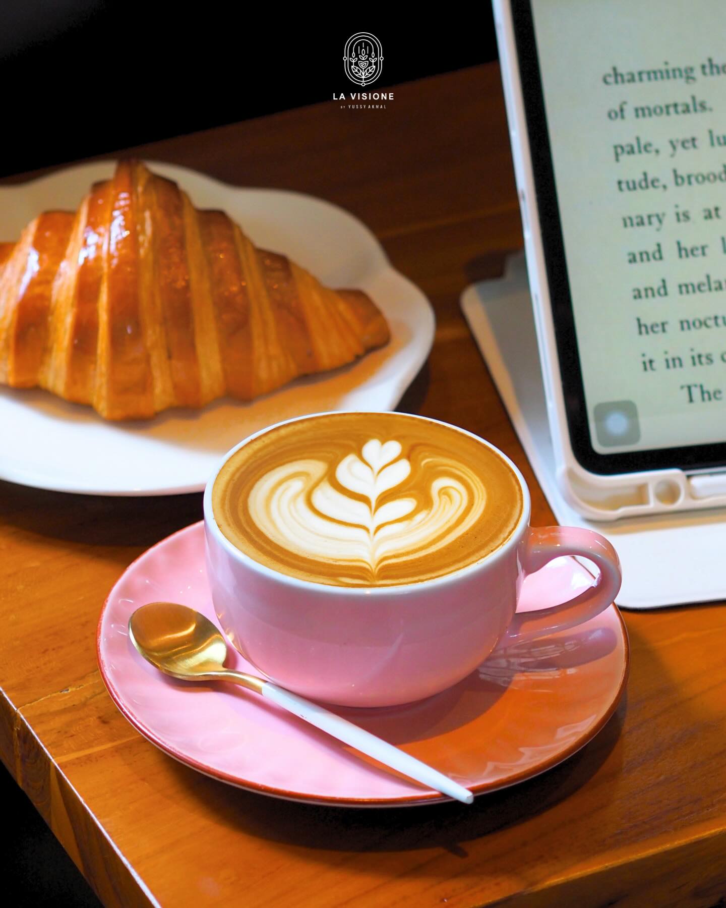 This girls-only café in Lampung has god-tier croissants, but the staff seemed unhappy?